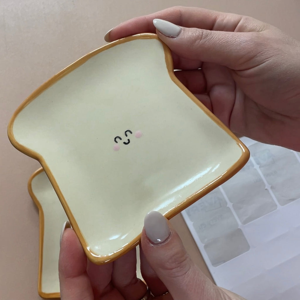 Coupelle à tout faire, le toast