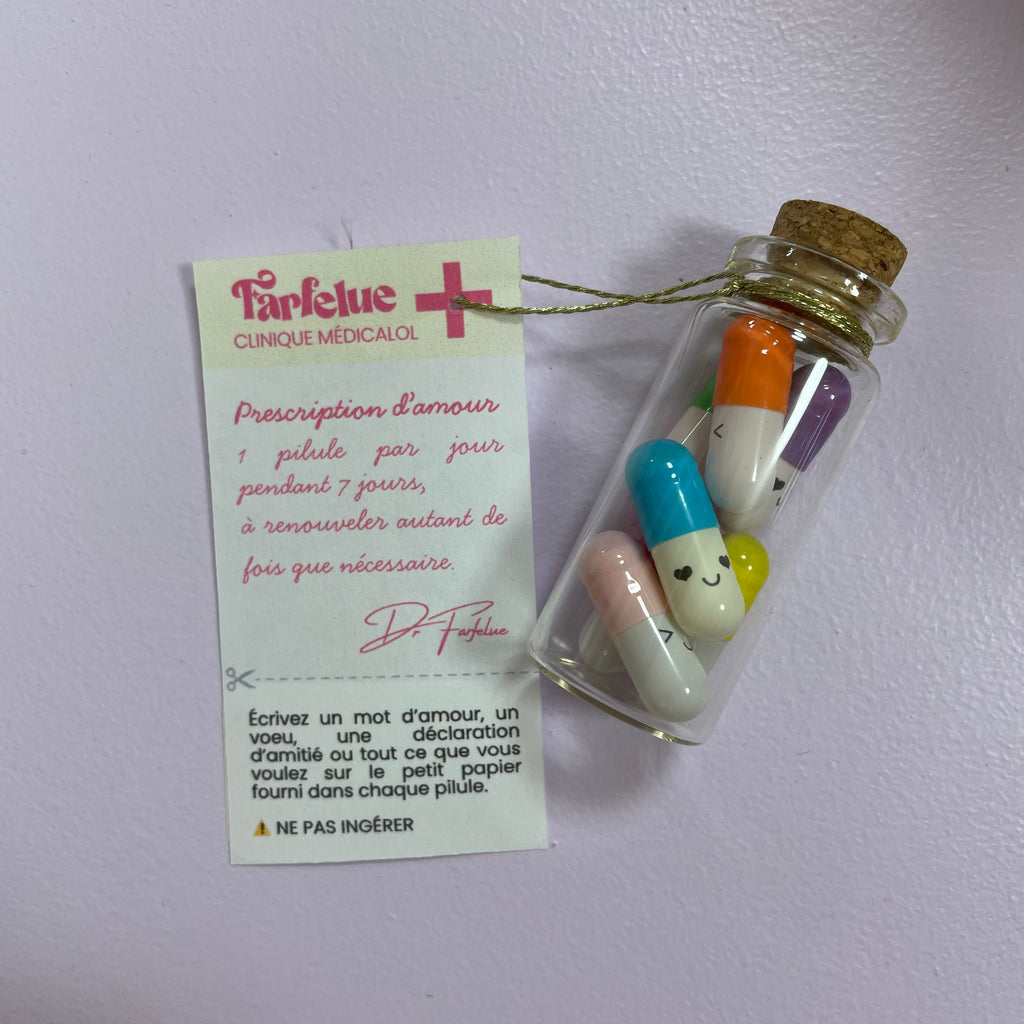 Prescription d’amour : fiole + 7 pilules à message