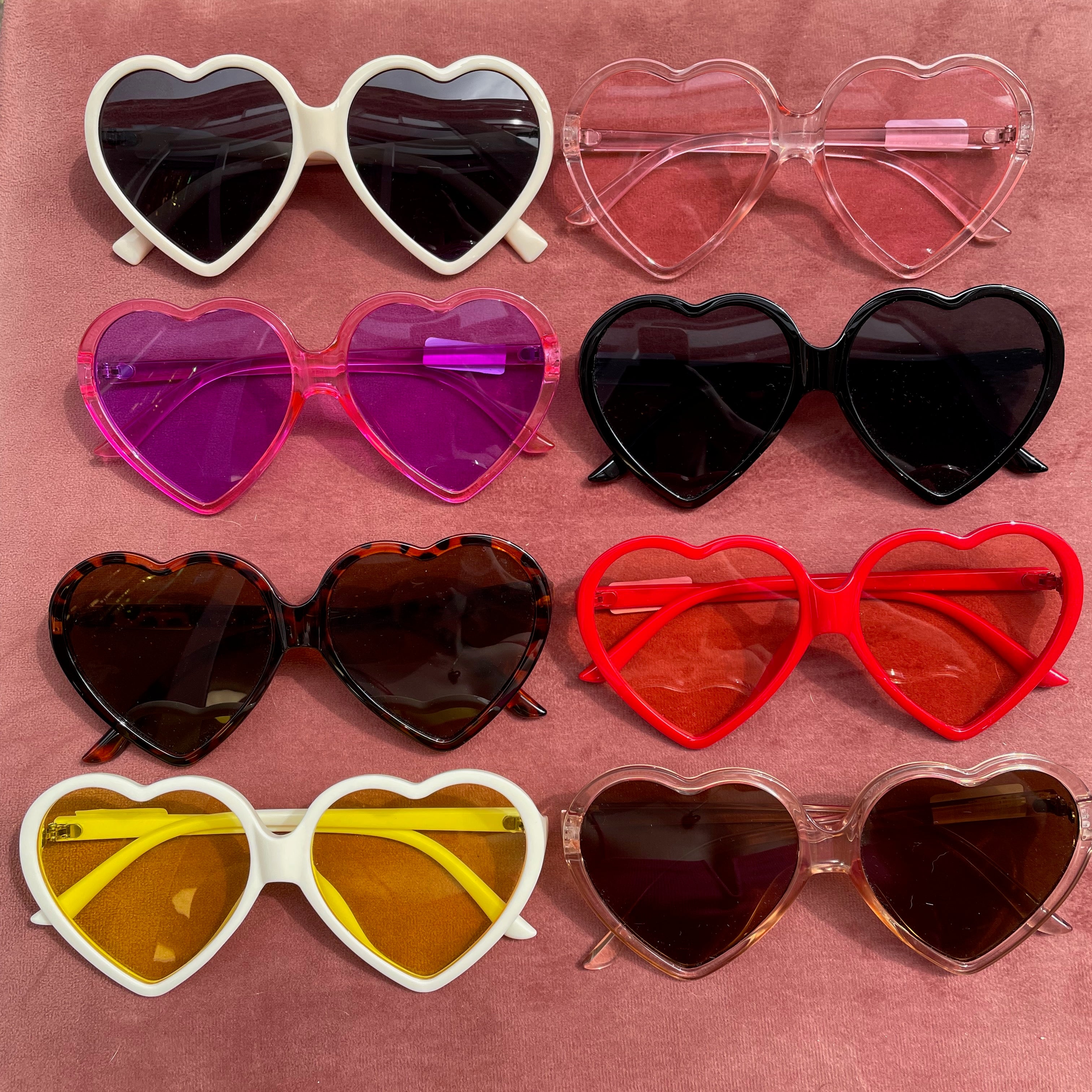 Lunette de soleil en forme de coeur