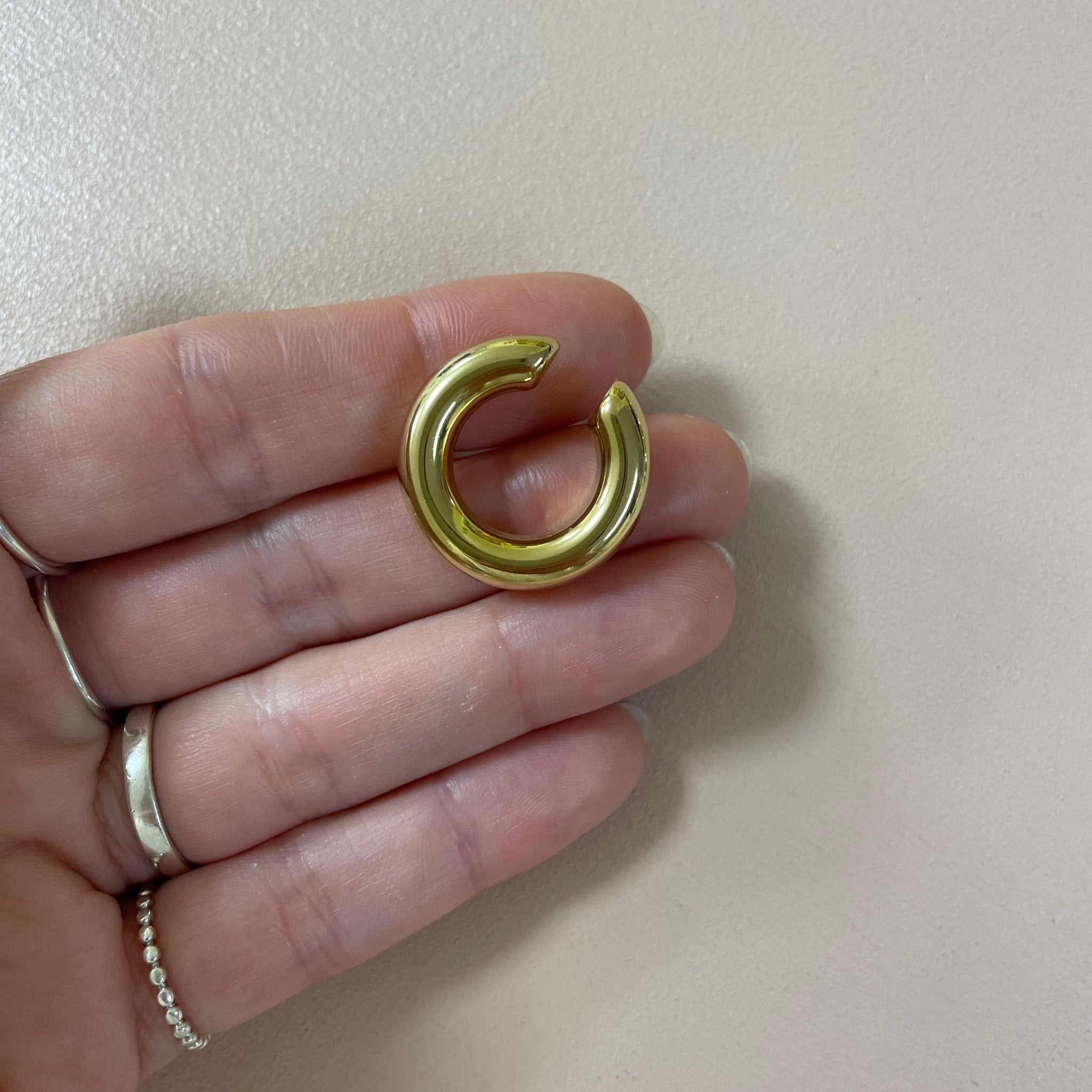 Earcuff / Bague d'oreille en acier inoxydable - Farfelue