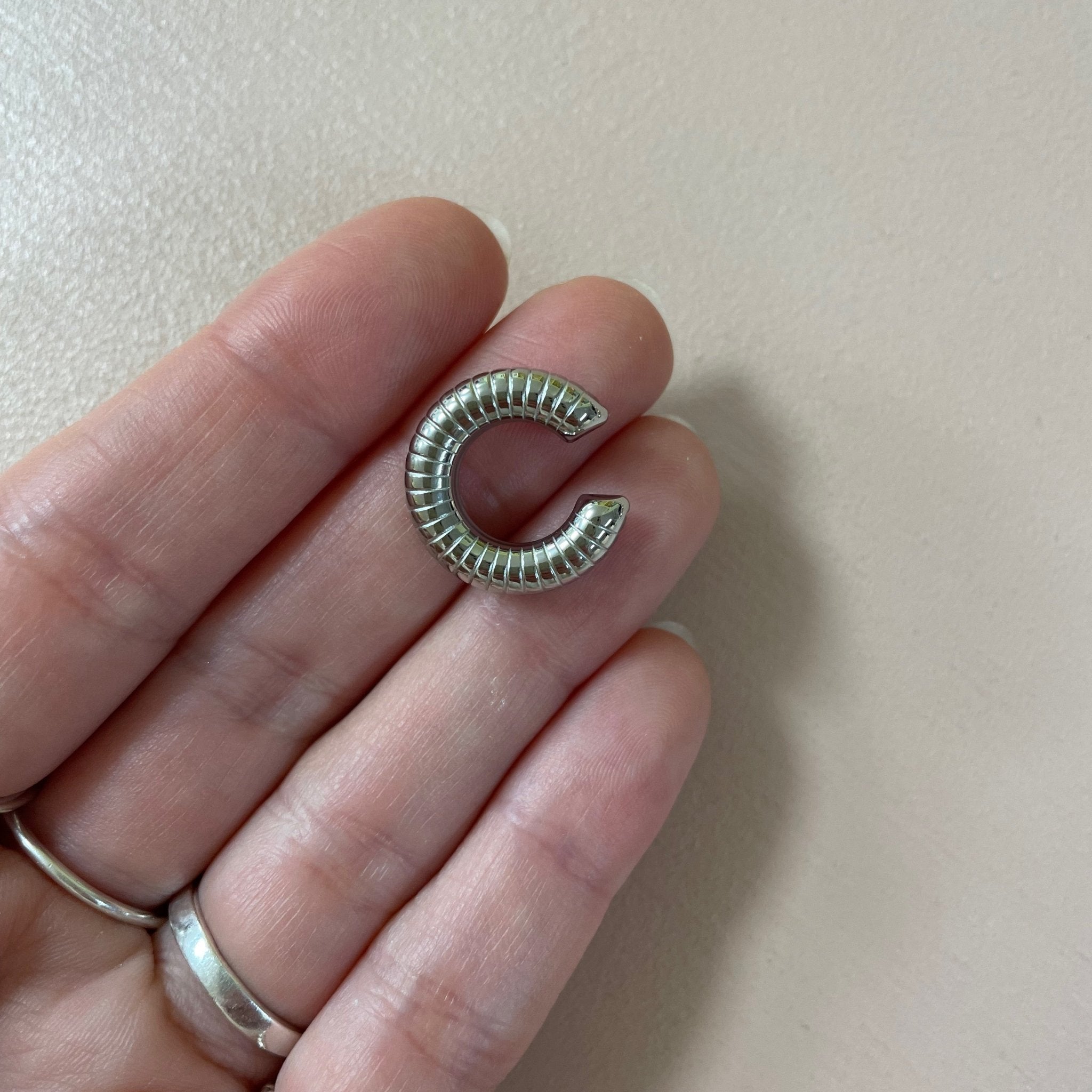 Earcuff / Bague d'oreille en acier inoxydable - Farfelue