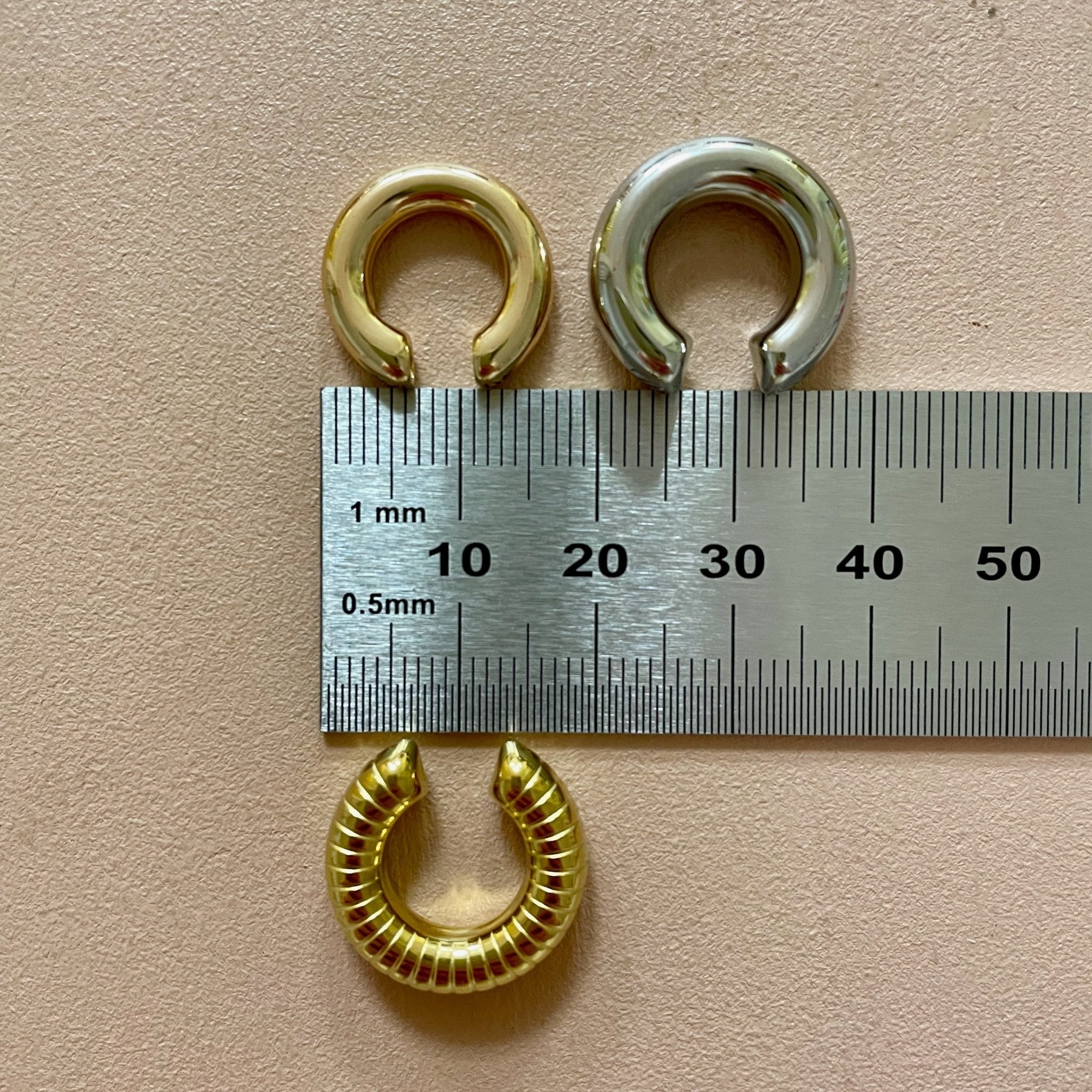 Earcuff / Bague d'oreille en acier inoxydable - Farfelue