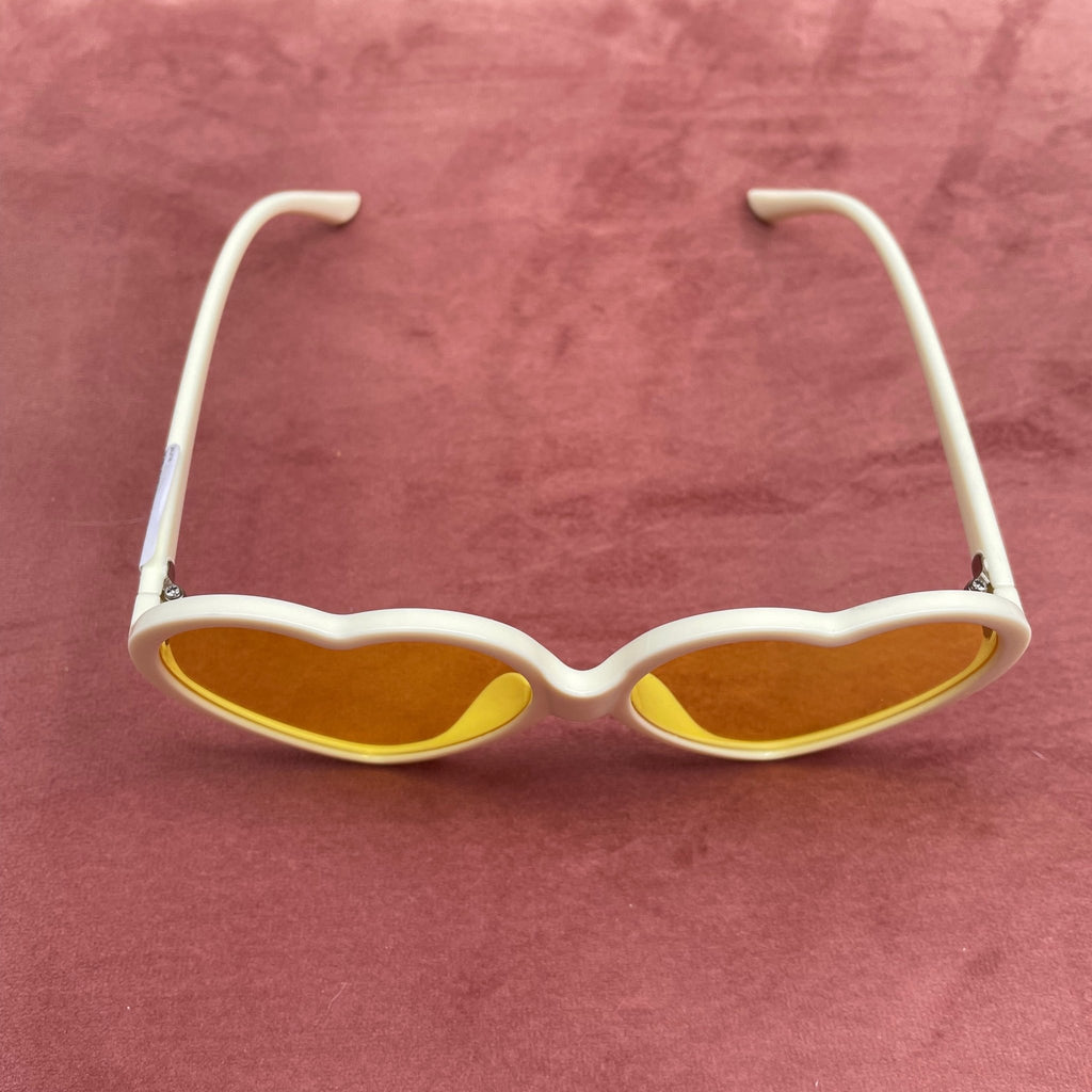 Lunette de soleil en forme de coeur - Farfelue