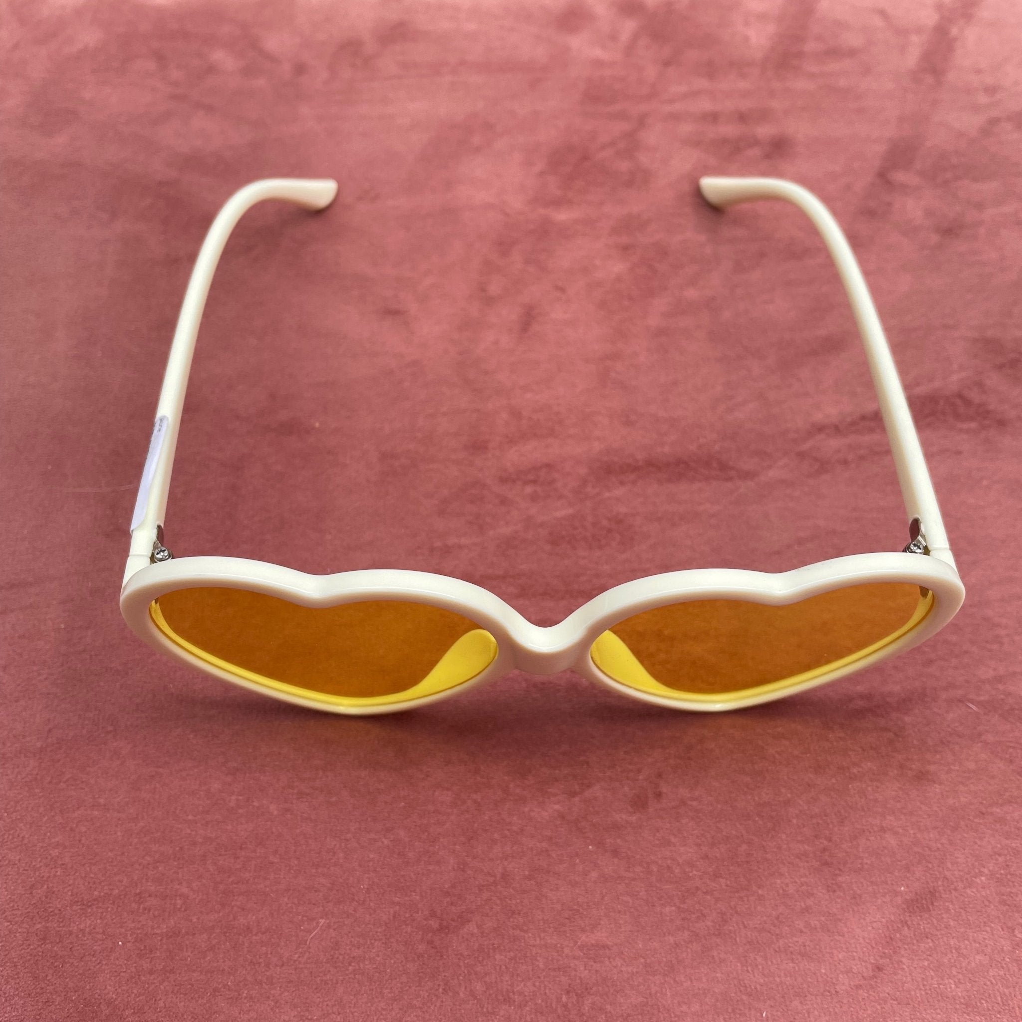 Lunette de soleil en forme de coeur - Farfelue