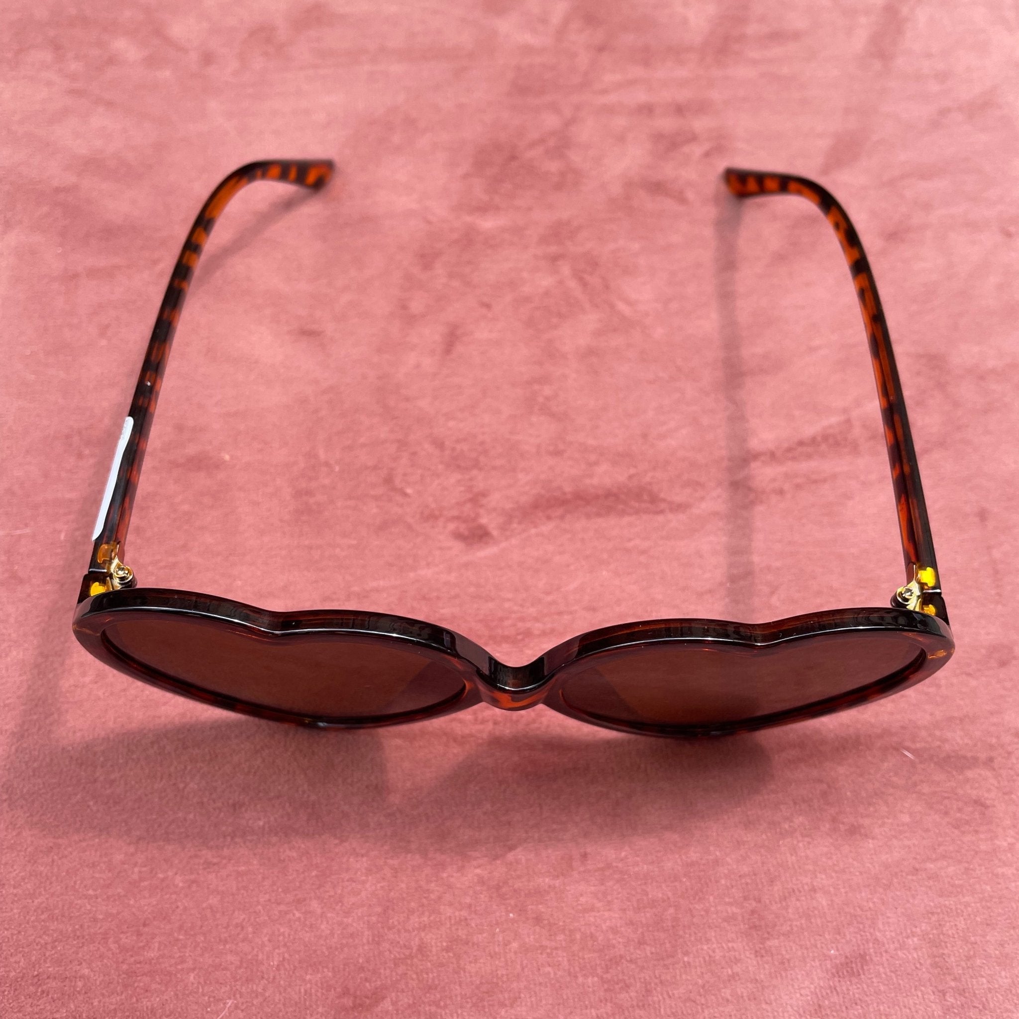 Lunette de soleil en forme de coeur - Farfelue