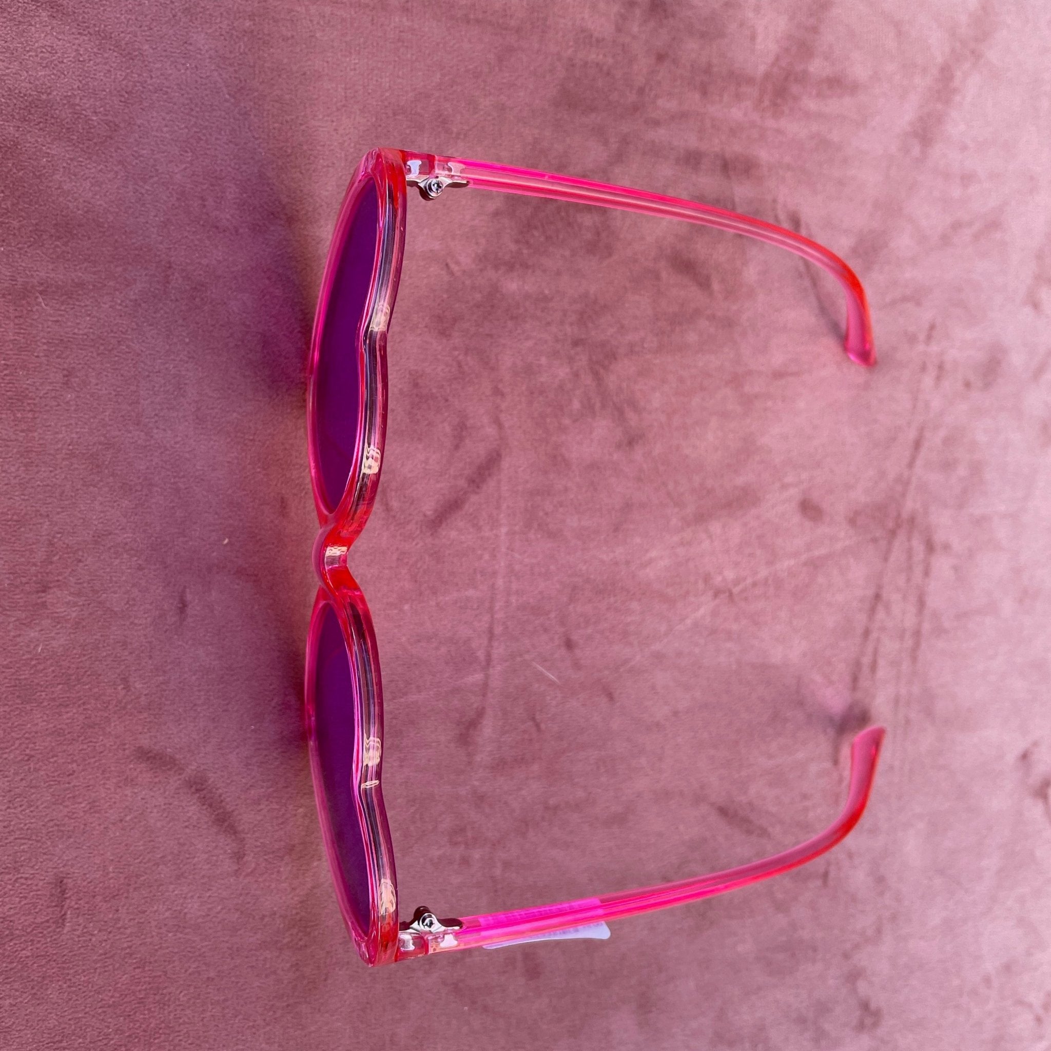 Lunette de soleil en forme de coeur - Farfelue