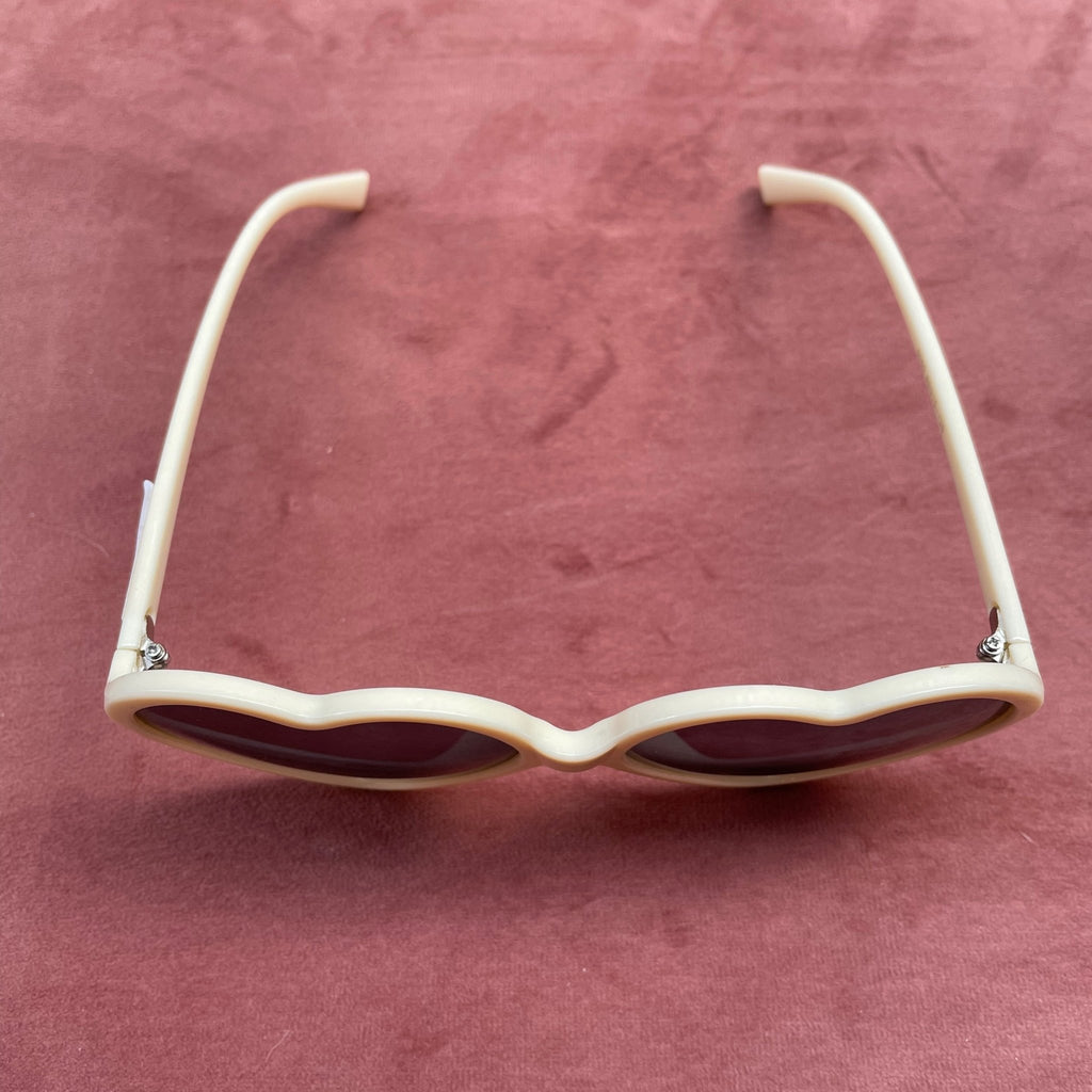 Lunette de soleil en forme de coeur - Farfelue