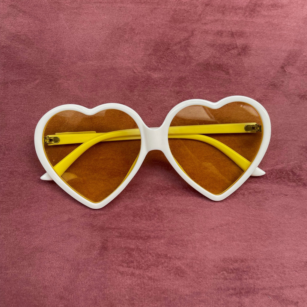 Lunette de soleil en forme de coeur - Farfelue